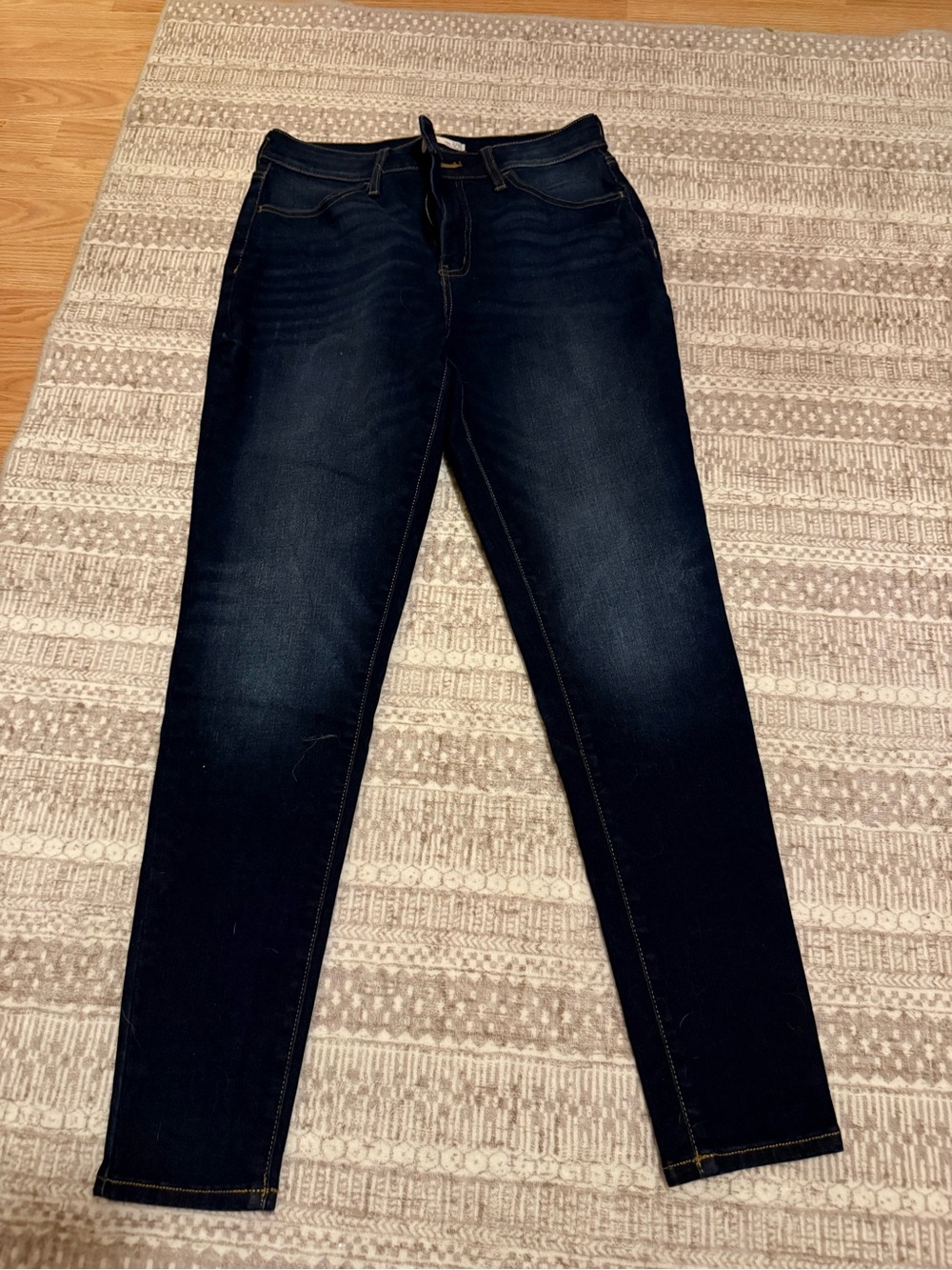 SO Super High Rise Curvy Jegging Denim Shorts